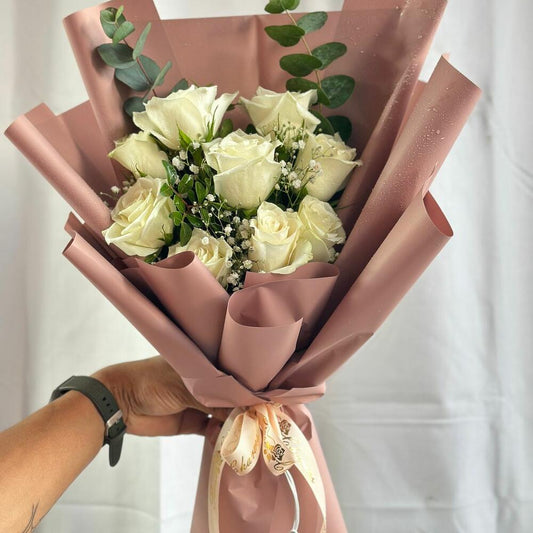 9 White Roses  Elegant Bouquet